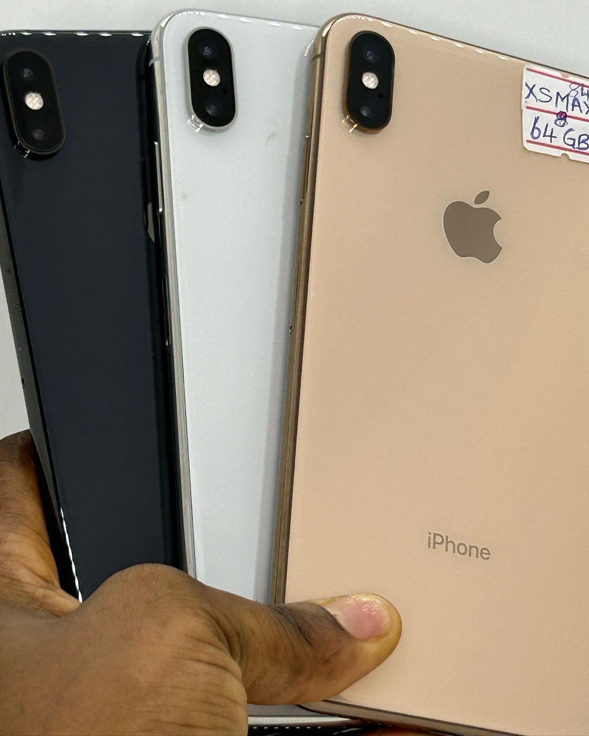 Neatly used iPhone XS MAX